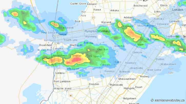 Multiple weather alerts, tornado warning issued for Sarnia-Lambton