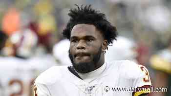 Imprisoned Super Bowl winner Wendell Smallwood Jr granted early release to be with eight-year-old dying daughter