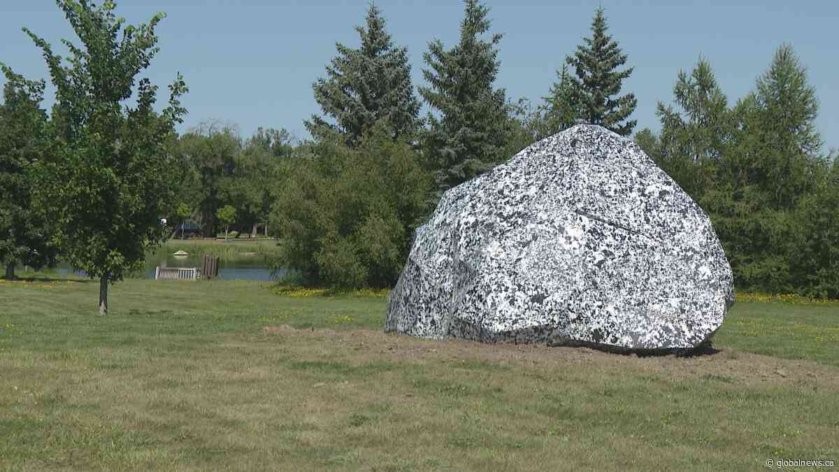 Saskatoon councillors uphold funding behind controversial $297K art installation