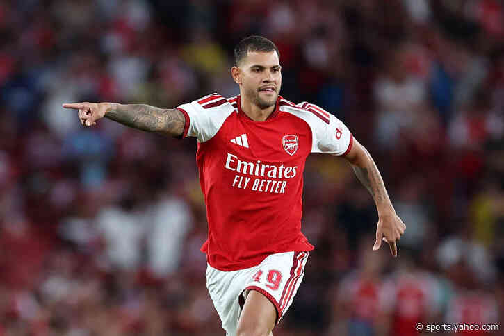 Bruno Guimarães scores penalty on Arsenal debut; watch 🎥