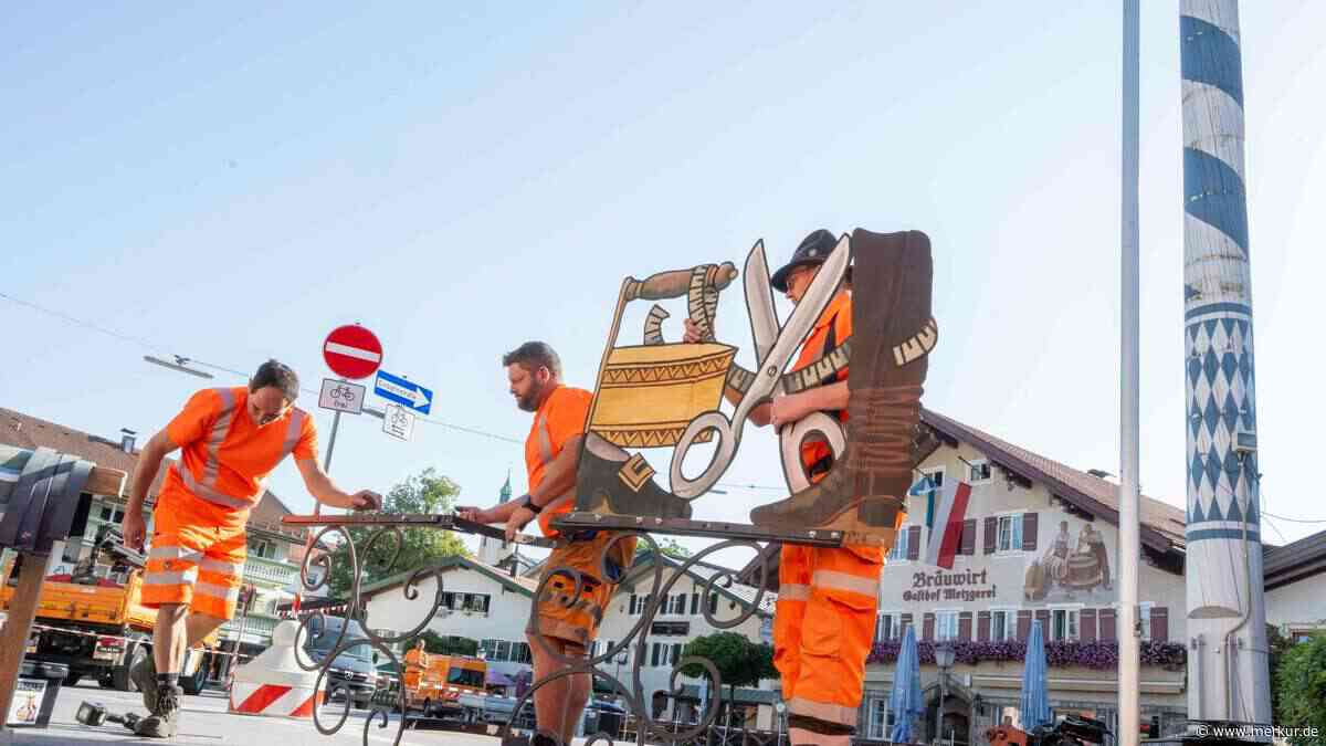 Abschied vom Miesbacher Maibaum: Bald beginnen die Bauarbeiten