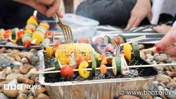 Burnham urges shops not to sell disposable BBQs over wildfire risks