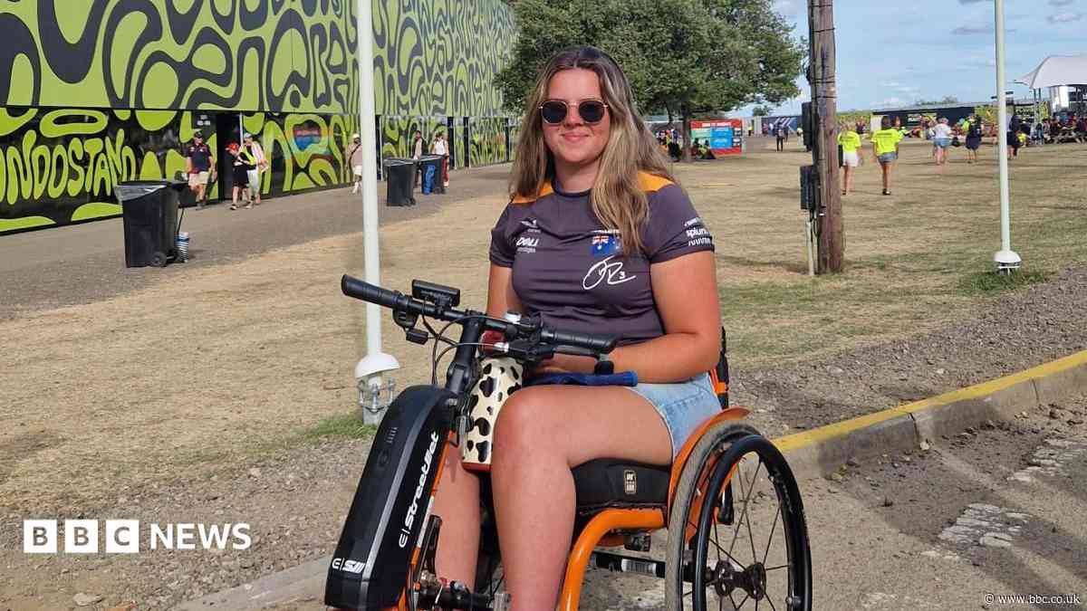 'I woke up with no feeling in my legs - now I'm doing a triathlon'