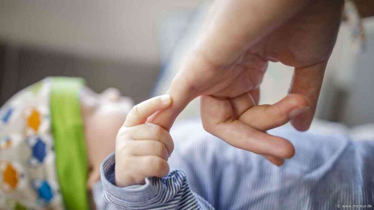 Elternzeit schlägt Probezeit: Wann Arbeitgeber nicht mehr kündigen dürfen