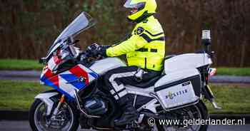 Motorrijder (27) raakt rijbewijs kwijt, maar politie wijst vooral op iets anders: ‘Kan zeer ernstige gevolgen hebben’