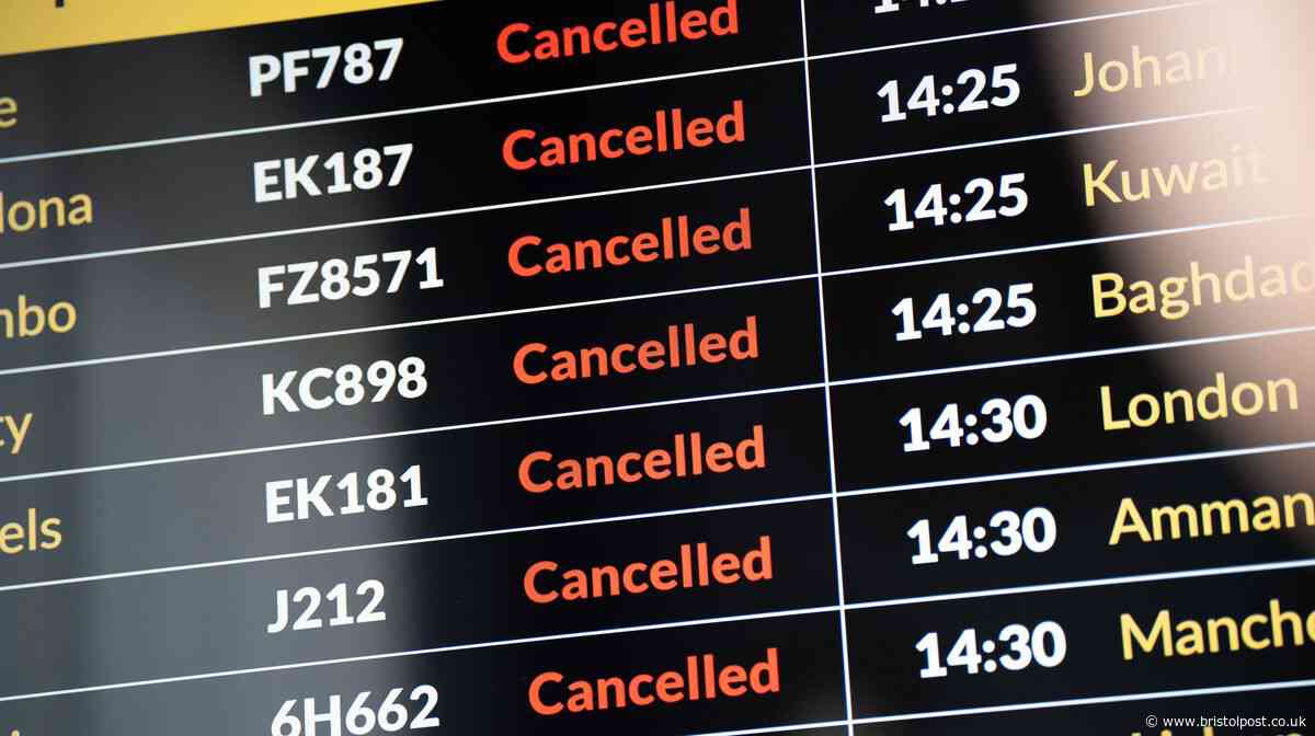 Holidaymakers urged not to touch one button as hundreds of flights cancelled