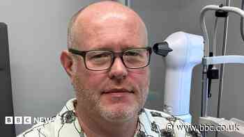 Warning from man whose eyes were damaged by eclipse