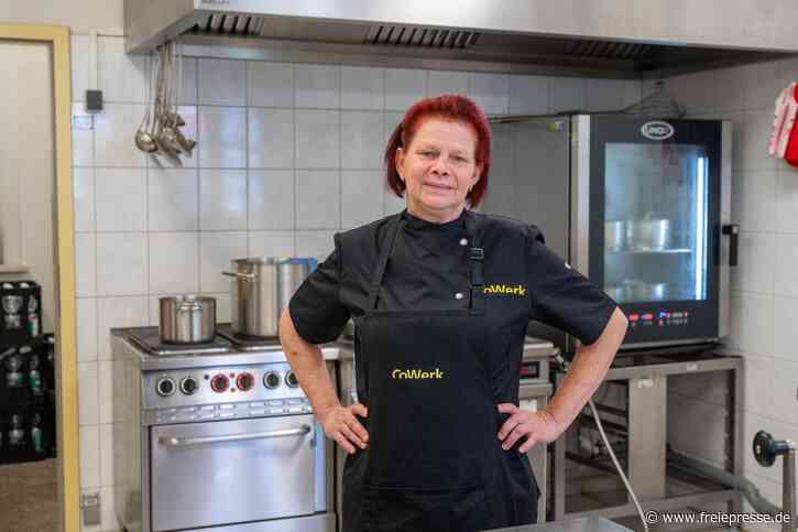 Kartoffelsuppe und DDR-Pizza mit Soljanka-Soße: Kita-Köchin Germaine Colditz über Kindheitserinnerungen und Lieblingsessen