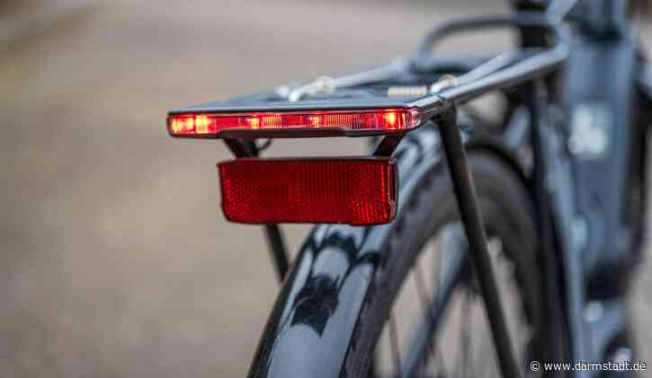 Stadtpolizei der Wissenschaftsstadt Darmstadt setzt auf Fahrradstreifen