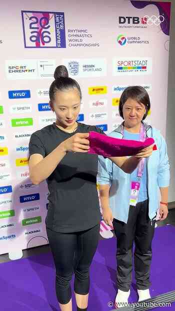 Have you ever noticed the famous towel throw right before a rhythmic gymnastics routine? #Olympics