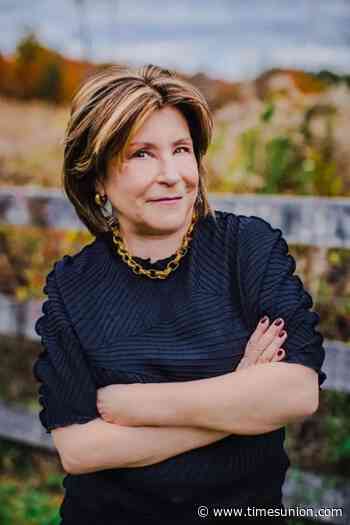 Celebrity journalist Fran Weinstein releases 'Tortured Soles' memoir