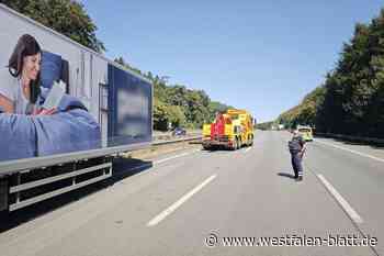 Lkw-Auflieger löst sich auf der A2 am Bielefelder Berg