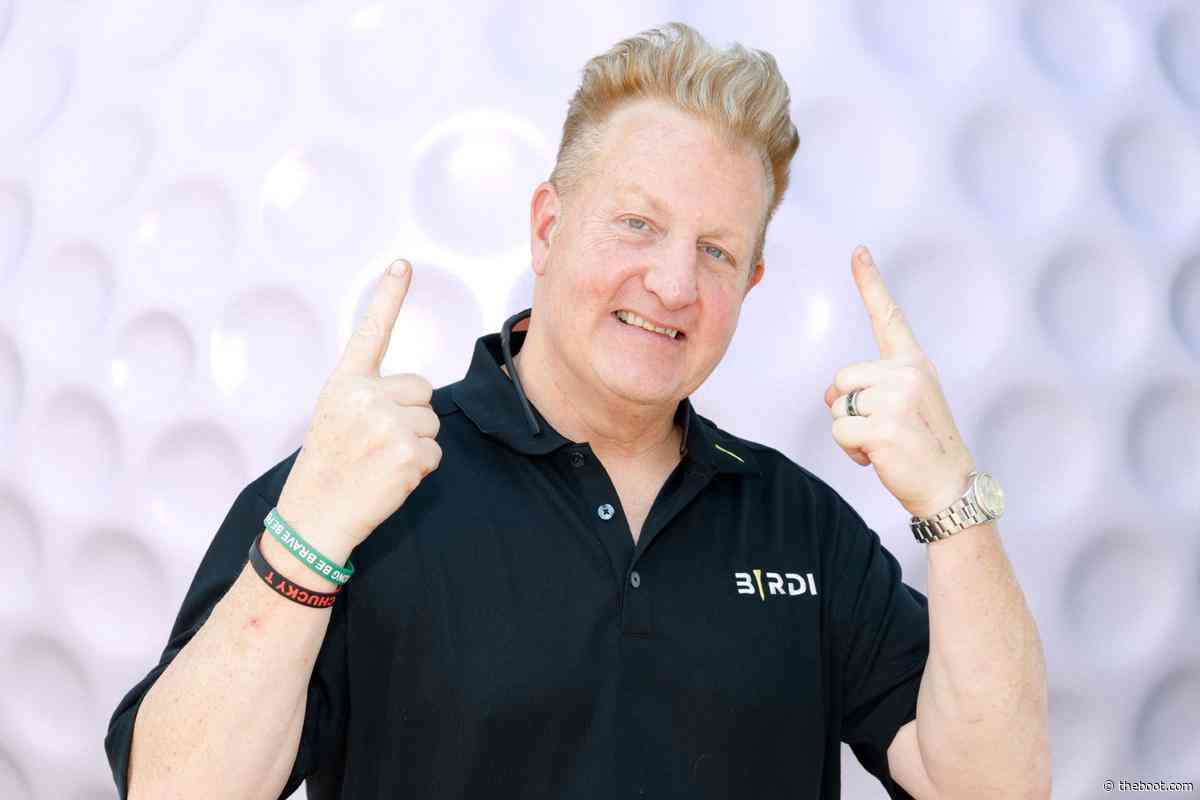 Gary LeVox Says Blake Shelton Is Pretty Bad at Golf