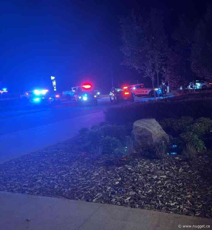 Man brandishing two weapons arrested after robbery at Cascades Casino-UPDATED