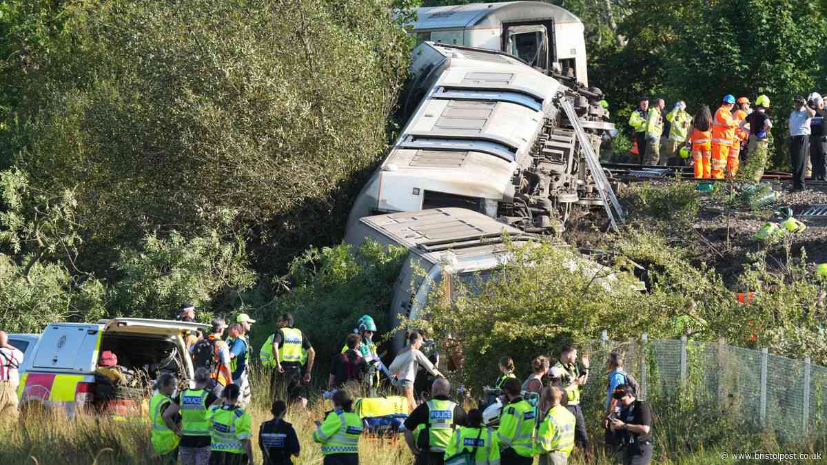Lewes derailment: Passengers 'trapped' inside carriages after horror train crash