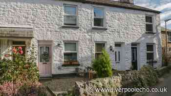 Pet-friendly Lake District cottage with cosy wood burner and autumn availability