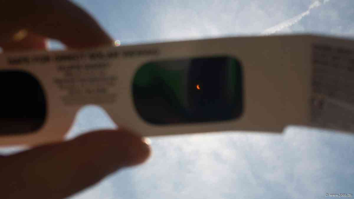 Für diese 3 Sternzeichen hat die Sonnenfinsternis ein unerwartetes Liebes-Geheimnis gelüftet
