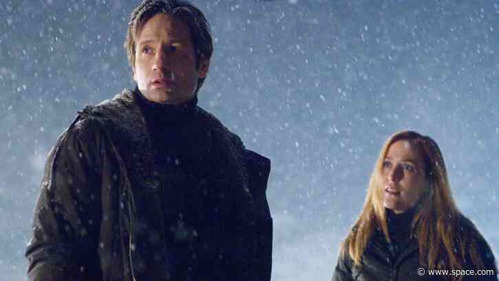 'The X-Files' creator Chris Carter says new director's cut of 'I Want to Believe' is 'the horror movie that we really wanted to make' (interview)
