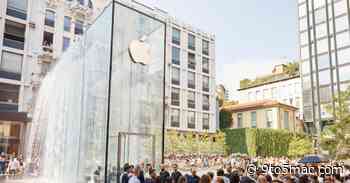 Apple billboard featuring toddler with iPhone causes controversy in Italy