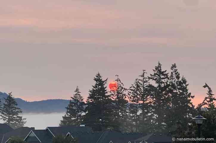 Red sun heralds smoky skies across lower Vancouver Island