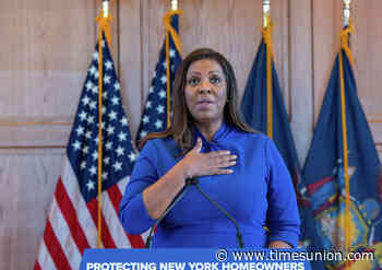 NY joins lawsuit to block feds from getting commercial driver's info