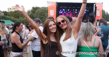Legend takes to stage as four-day event kicks off in Bootle