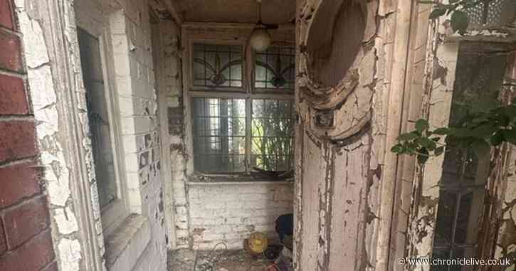 7 pictures show £1 'project' house for sale in Newcastle's West End with 'excellent potential'