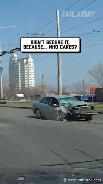 The stuff that happens when ur already running late #traffic #caraccident #baddrivers #dashcam #fail