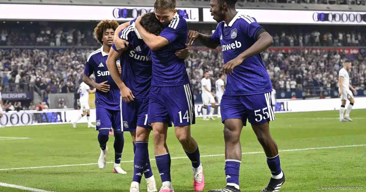 Dominant Anderlecht komt nooit in de problemen en plaatst zich verdiend voor play offs tegen 9 Grieken