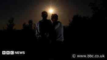 Couple tie the knot on 'magical' solar eclipse day