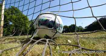 Onder meer Antwerp en Beerschot: Belgische clubs volgen opvallende middenvelder