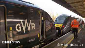 South West train services change due to heat