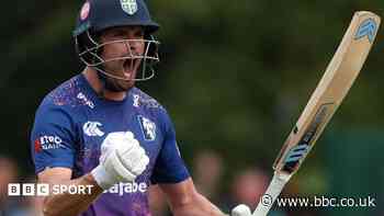 Durham all-rounder Rhodes extends deal