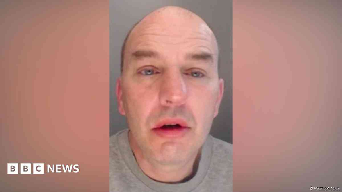 GPS tag tracked arsonist going to set fires at home