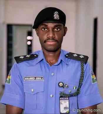 Police probe runway blockage, hold three Air Peace buses