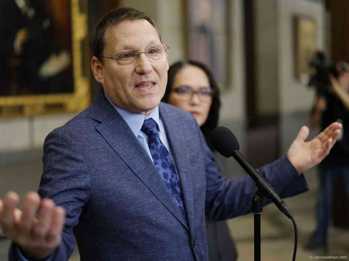 Vaughn Palmer: Two NDPs, two opposing positions on LNG