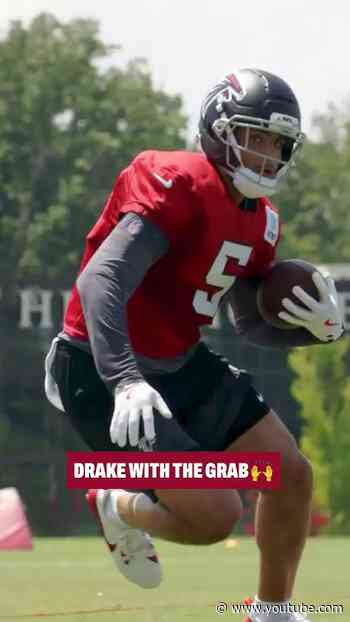 Drake London with the catch from Tua Tagovailoa 🙌 #nfl #atlantafalcons