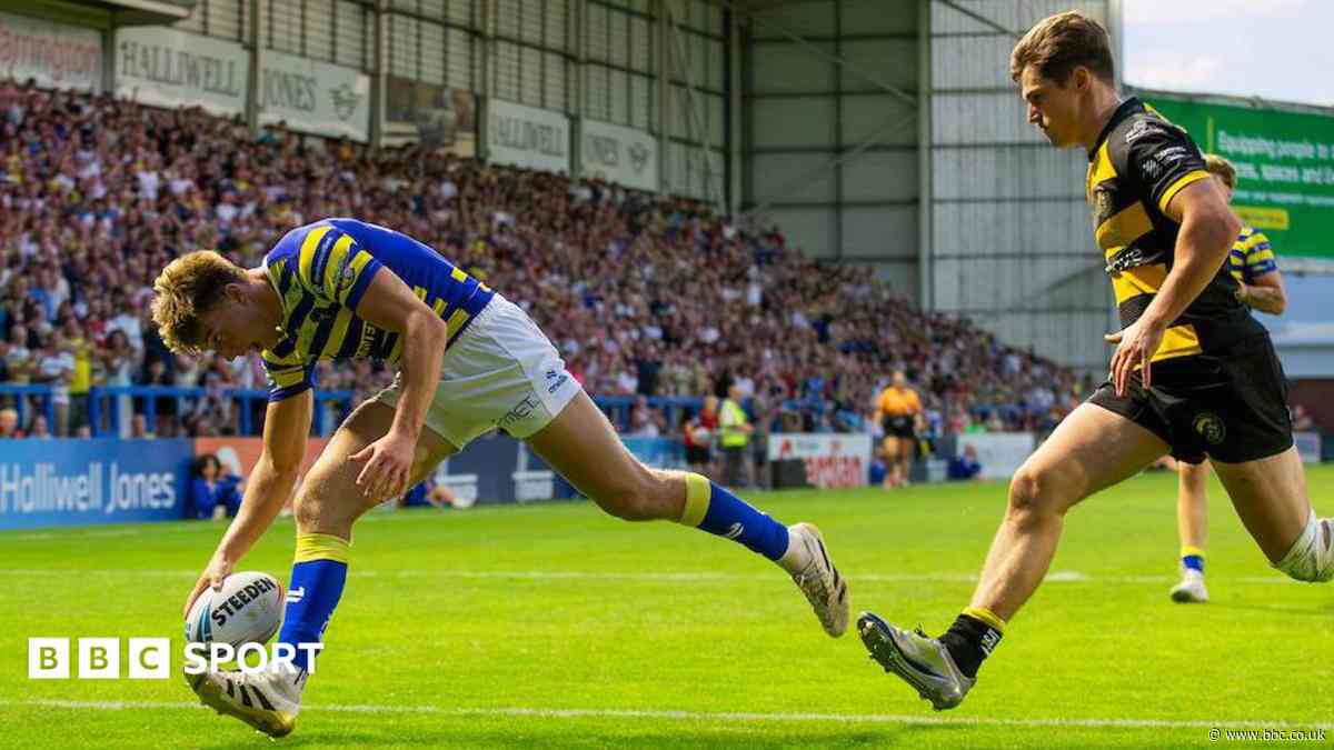 Warrington crush York to boost top-two hopes