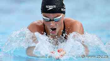 Summer McIntosh shatters Pan Pacs record in 400m medley, beating Aussie Jenna Forrester
