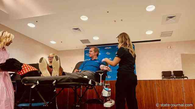 Beshear hosts Team Kentucky blood drive