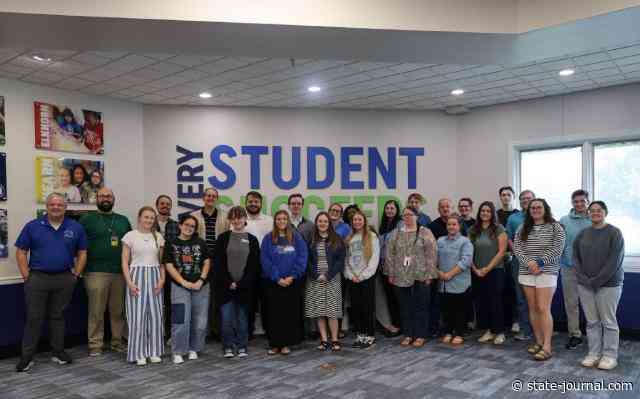 Frankfort Elks Lodge donates $5,800 to new FCS teachers