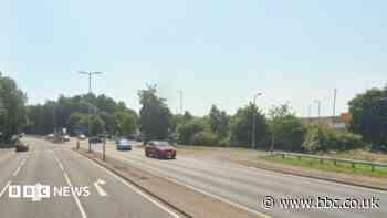 Pedestrian dies after collision with a lorry