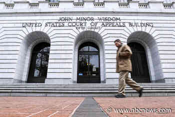 Appeals court dodges major ruling on Trump’s contentious use of obscure deportation law