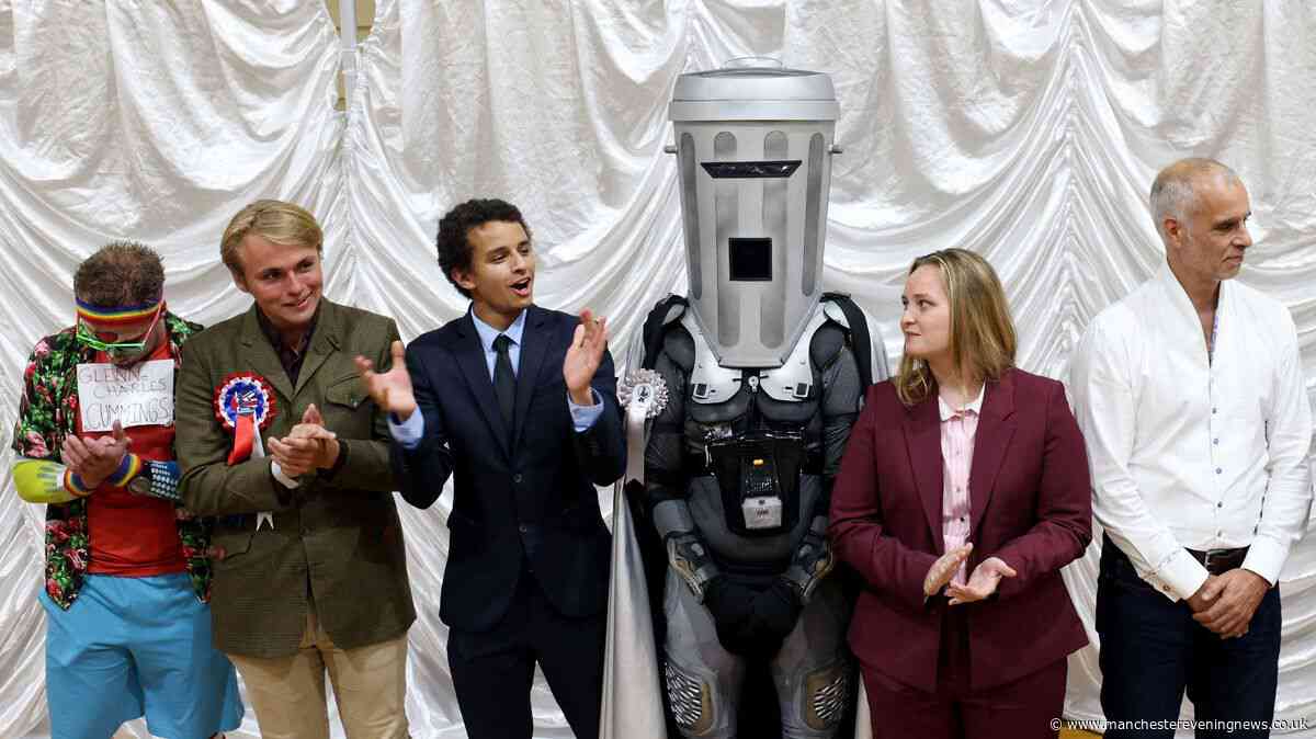Clacton by-election RECAP after Nigel Farage easily wins with Count Binface second