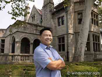 New Windsor bus tour explores border city's history, landmarks