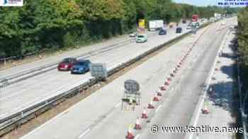 M20 traffic live as motorway partially blocked in both directions due to fire incident