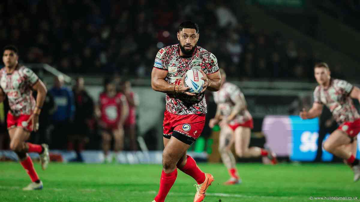 Leigh Leopards' Adrian Lam answers Isaac Liu question amid Hull FC move report