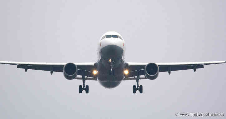 Finta rete Wi-Fi su un volo Delta: “Un passeggero ha creato una connessione fasulla. Sta cercando di truffare gli altri”. Sul caso indaga anche l’FBI