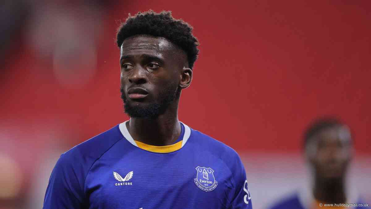 Hull City make transfer decision over Everton midfielder Tim Iroegbunam