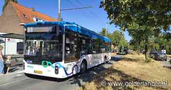 Nieuwe trolleybussen alweer van de weg: chauffeurs krijgen extra les na ‘wat schades’